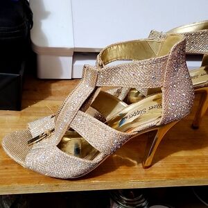 Woman's heels